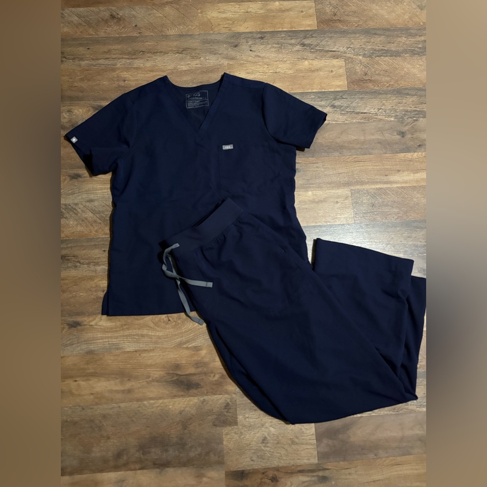 Figs Women's Navy Blue Top